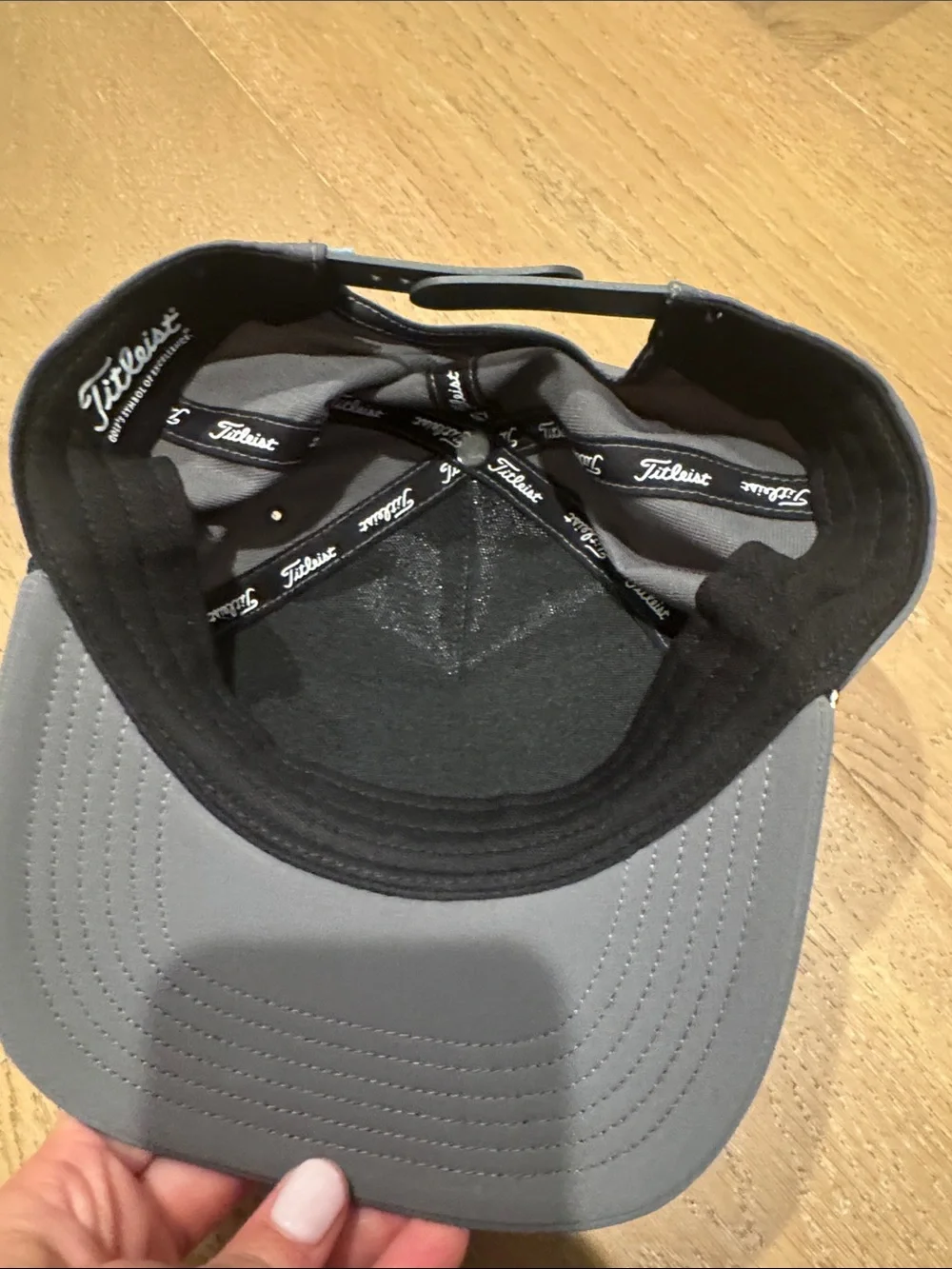 Titleist Gray Rope-Trim Golf Cap- youth